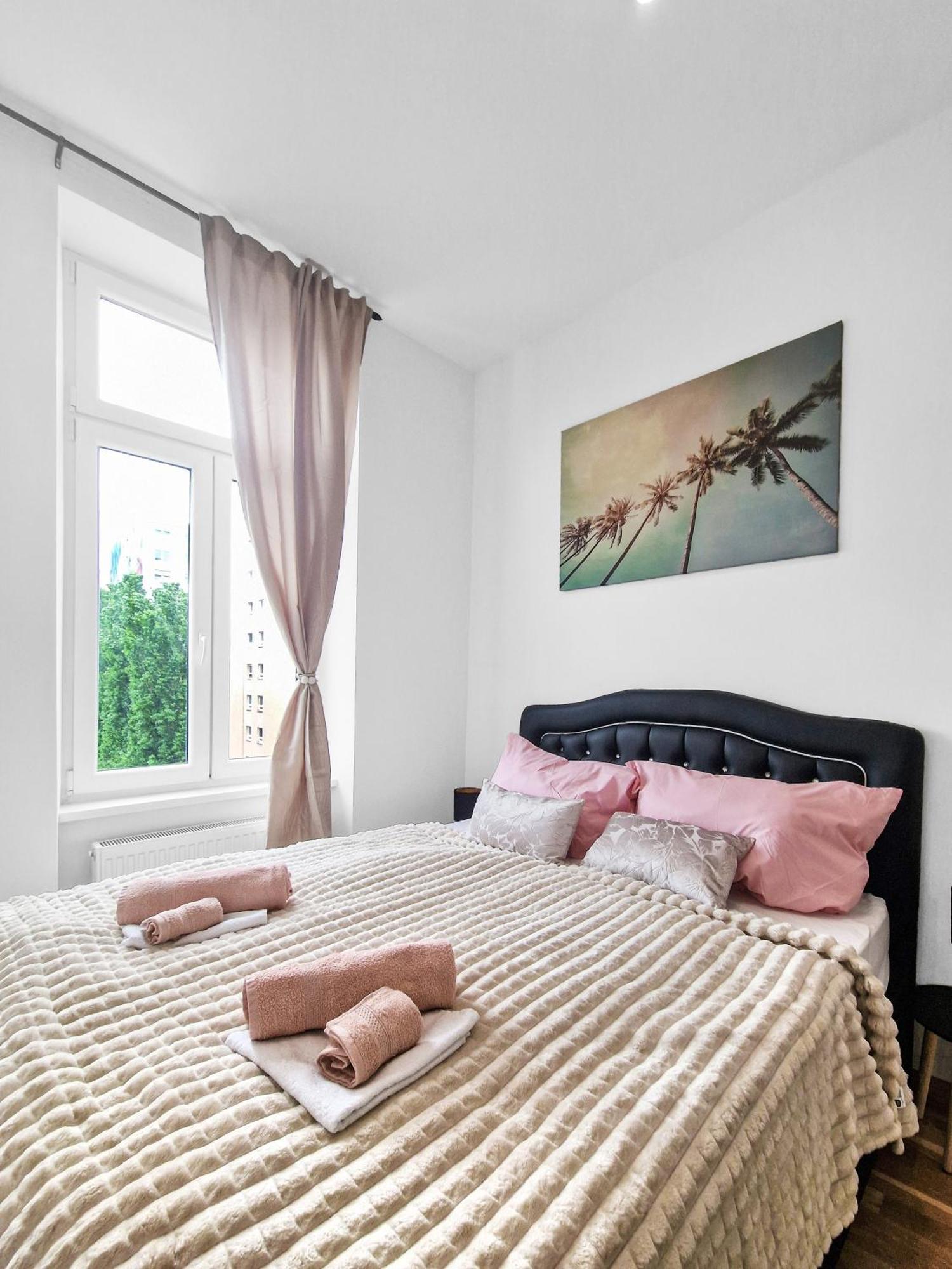 Central Vienna Charm Apartment ภายนอก รูปภาพ